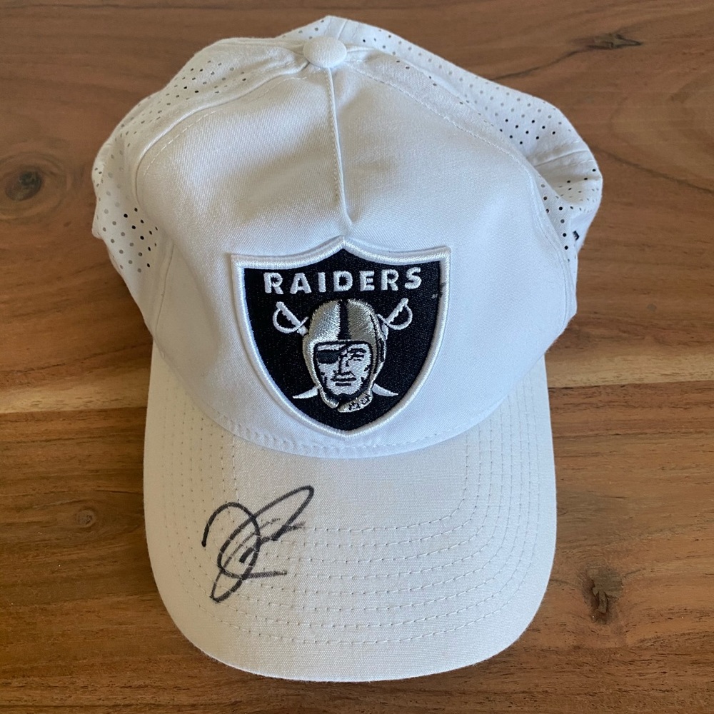 NEW Derek Carr Autographed Signed Raiders Hat